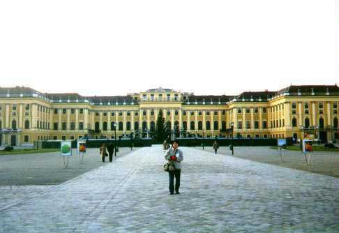 Schoenbrunn summer palace